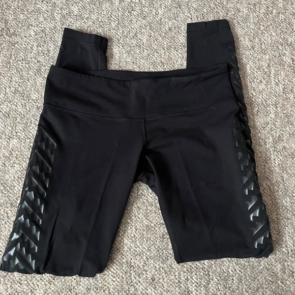 Lululemon leggings - Picture 4 of 4